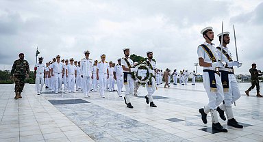 TCG Kınalıada korveti, Pakistan'ı ziyaret etti