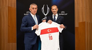 TFF Başkanı Hacıosmanoğlu, UEFA Başkanı Ceferin ile bir araya geldi