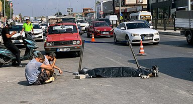 TIR'a çarpan motosikletteki kadın öldü; yakınları gözyaşı döktü