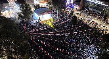 Tokat'ta '30 Ağustos' coşkusu Zara konseriyle başladı