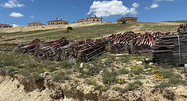 TOKİ şantiyesinden demir çalan 2 şüpheliye süresiz ev hapsi