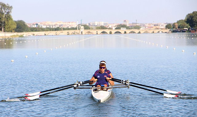 Türkiye'yi ilk kez Paralimpik Oyunları'nda temsil edecek kürek milli takımında hedef madalya