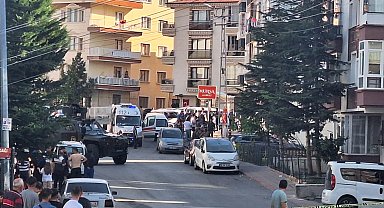 Uzaklaştırma kararı olan koca, polisler gelince intihar teşebbüsünde bulundu