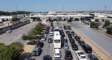 Vali Sezer: Kapıkule'de 2024'ün yolcu ve araç çıkış rekoru kırıldı