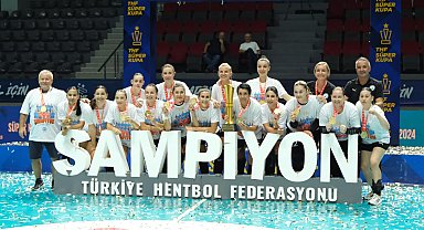 Yalıkavakspor kupaları dörtledi