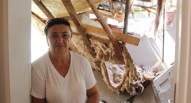 Yokuş çıkarken geri kayan kamyon evine çarptı, kendini dışarı atarak kurtuldu