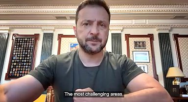 Zelenski, F-16 uçak kazasının ardından Hava Kuvvetleri Komutanı'nı görevden aldı