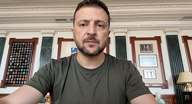 Zelenski: Kursk'taki pozisyonumuzu güçlendiriyoruz