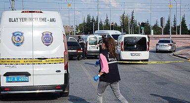 2 polisi tabancayla yaralayan şüpheliler kargo aracını çalmışlar