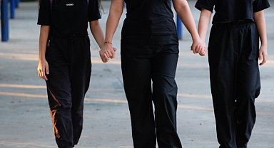 3 günlük hapis cezası verilen Sinem'e 'SED' desteği