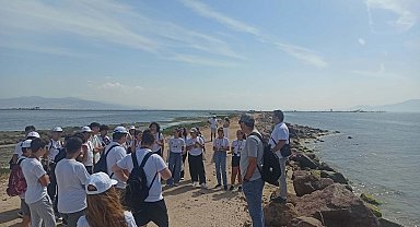 300 kuş türü tespit edilen Gediz Deltası'na 8 ayda 20 bin ziyaretçi