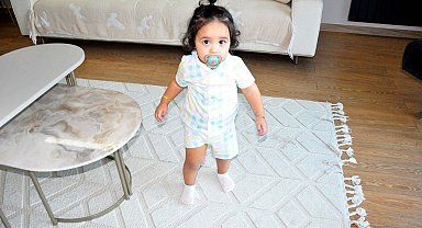 6'ncı kattan düşen Alya bebek hayata tutundu