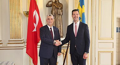 Bakan Bolat, İsveç'te