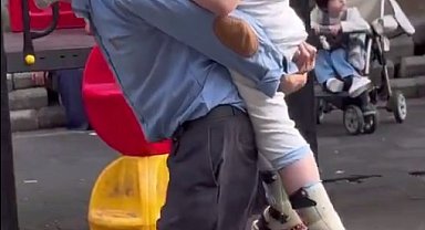 Bakan Göktaş'tan Yiğit ve dedesine destek