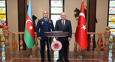 Bakan Güler, Azerbaycan Hava Kuvvetleri Komutanı Vekili İslamzade'yi kabul etti
