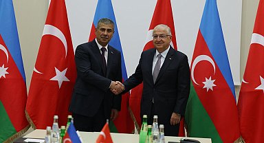 Bakan Güler, Azerbaycan Savunma Bakanı Hasanov ile bir araya geldi
