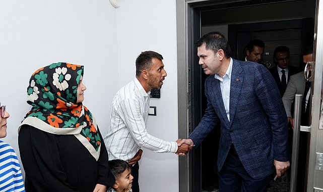 Bakan Kurum, 100 bininci deprem konutunda misafir oldu