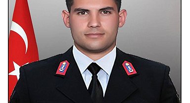 Bakan Yerlikaya: Tunceli'de zırhlı aracın devrildiği kazada 4 jandarma şehit oldu