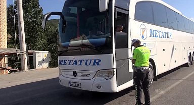 Bakan Yerlikaya: Yurt genelinde 2,4 milyon araç denetlendi