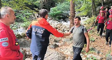 Balık tutmak için gittikleri bölgede kaybolan 3 kişi, 20 saat sonra bulundu