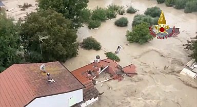 Boris Fırtınası İtalya'yı vurdu: Binden fazla kişi evlerinden tahliye edildi