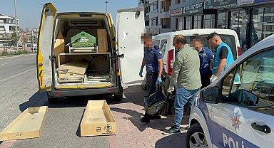 Çalıştığı masaj salonunda bıçaklanarak öldürüldü