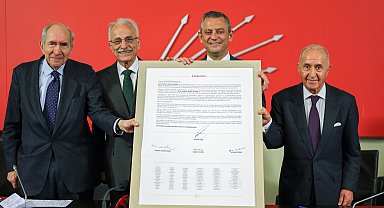 CHP Genel Başkanı Özel'den, 2123 yılının CHP Genel Başkanı'na mektup