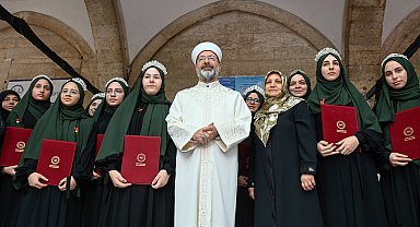 Diyanet İşleri Başkanı Erbaş: Kur'an ahlakını yeni nesillere anlatmak zorundayız