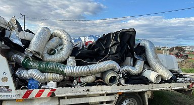 Eve iklimlendirme sistemi kurup skunk yetiştiren 2 kardeş yakalandı