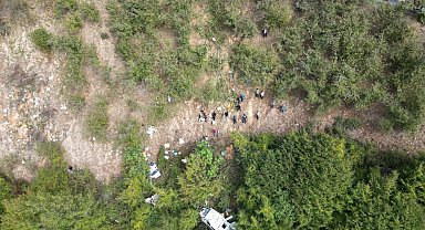 Fındık işçilerini taşıyan minibüs uçuruma devrildi: 5'i çocuk 15 yaralı