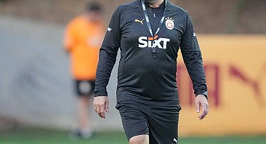 Galatasaray'da Davinson Sanchez takımla birlikte çalıştı