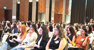 Geleceğin Kadın Liderleri Projesi 14'üncü dönem eğitimleri başladı