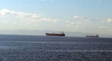 Gemiden düşüp kaybolduğu sanılan Hintli personel aranıyor