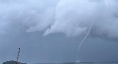 Giresun açıklarında hortum oluştu
