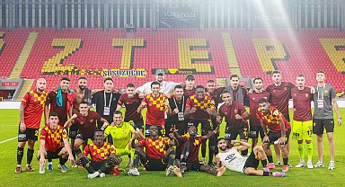 Göztepe galibiyetle tanıştı