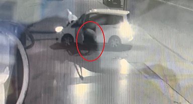 Hafif ticari aracın çarptığı yaya öldü