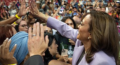 Harris: Donald Trump'ın münazarada doğruları konuşmak gibi bir derdi olmayacak