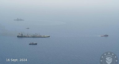 Husilerin vurduğu tanker, başarılı şekilde kurtarıldı