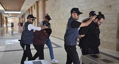 İki sosyal medya ünlüsüne 'müstehcenlik' tutuklaması