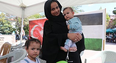 İsrail'in saldırısında eşini kaybeden Filistinli anne, Türkiye'de 3'üncü çocuğunu dünyaya getirdi