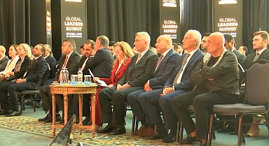 İstanbul - Bakan Bolat: Yapay zeka teknolojisinin nereye evrilebileceğini tasavvur etmek çok zor