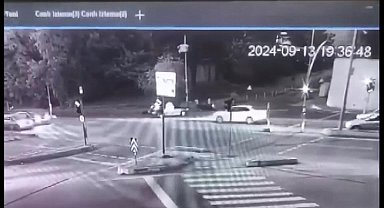 İstanbul - Beykoz'da kırmızı ışıkta geçen otomobil motosikletliye çarptı