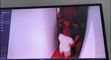 İstanbul - Fatih'te sahte polislerden 150 bin dolarlık gasp