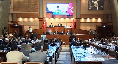 İstanbul- İBB Meclisi'nden 2 bin 500 uygulama tabanlı taksi için ihale kararı