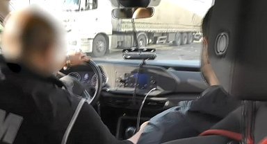 İstanbul - İstanbul'da kaçak akaryakıt operasyonu: 320 ton '10 numara yağ' ele geçirildi