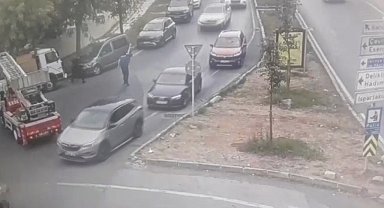 İstanbul- Kocaeli'nde polis aracına çarparak kaçan şüpheliler Başakşehir'de yakalandı