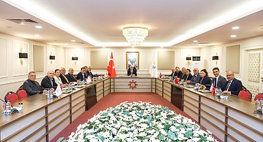 İYİ Parti'de Başkanlık Divanı toplandı