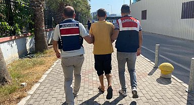 İzmir'de PKKKCK'ya 1 tutuklama