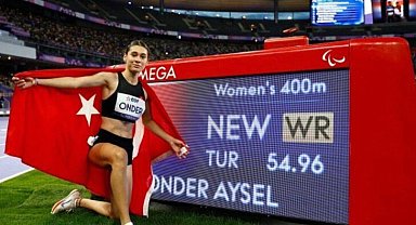İzmir'in paralimpik gururu Aysel Önder