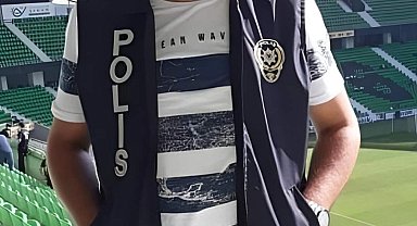 Kalp krizi geçiren polis memuru hayatını kaybetti